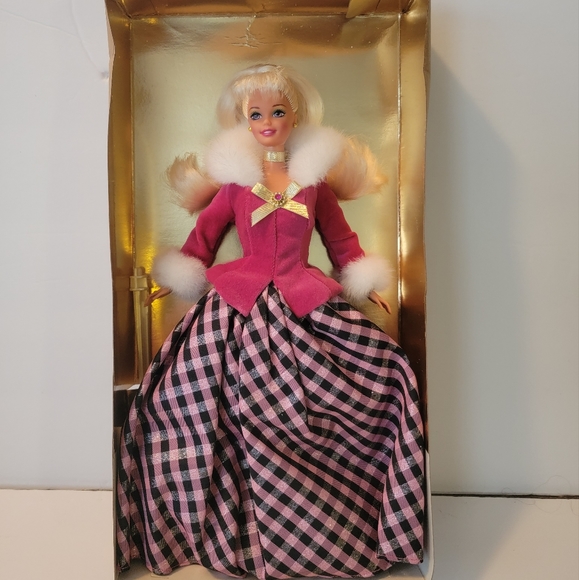 Winter rhapsody barbie - Picture 2 of 4